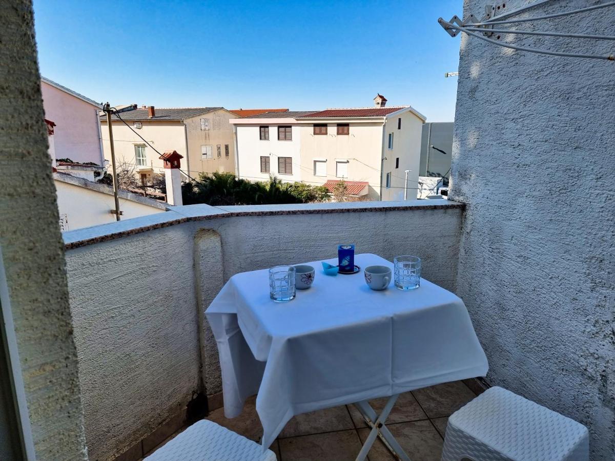 Apartment Aqua Near The City Beach Novaglia Esterno foto